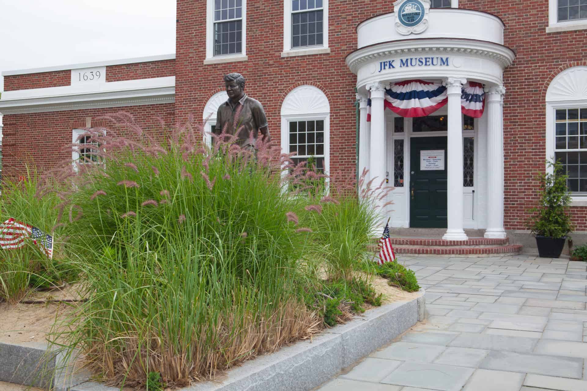 Touring Cape Cod Museums - Winstead Inn and Beach Resort